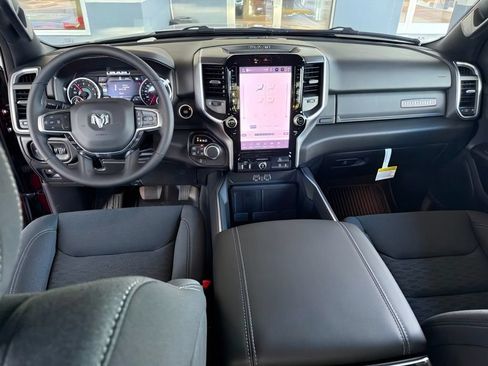 New 2026 RAM 1500 Big Horn AWD/4WD image 20