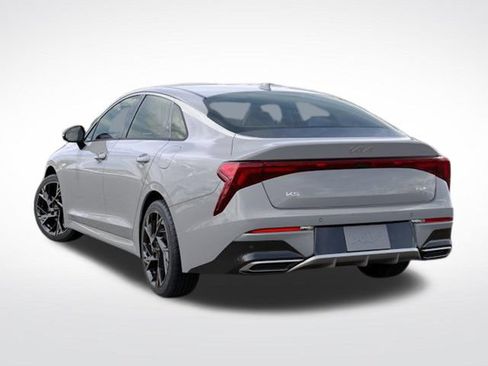 New 2026 Kia K5 GT-Line w/ GT-Line Red Interior Package FWD image 4