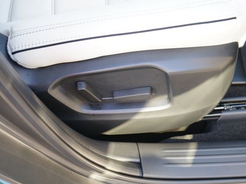 Certified 2025 MAZDA CX-5 AWD 2.5 S w/ Preferred Package image 22