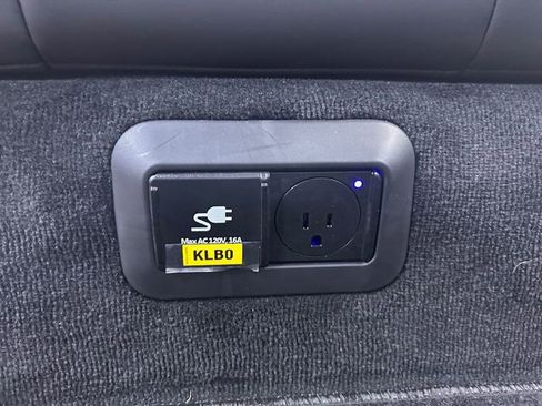 Certified 2023 Hyundai Ioniq 6 Limited image 32