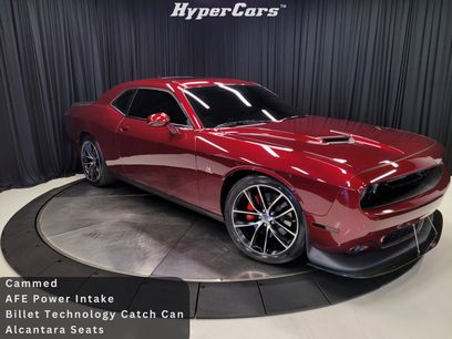 Used 2018 Dodge Challenger R/T Scat Pack w/ Leather Interior Group