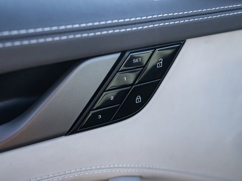 Used 2020 Porsche 911 Carrera 4S image 41