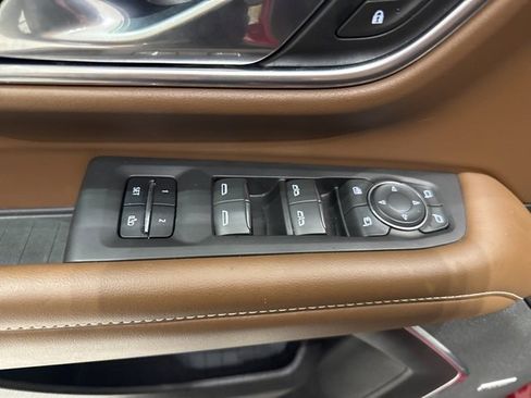 Certified 2021 Chevrolet Tahoe High Country w/ Premium Package image 26