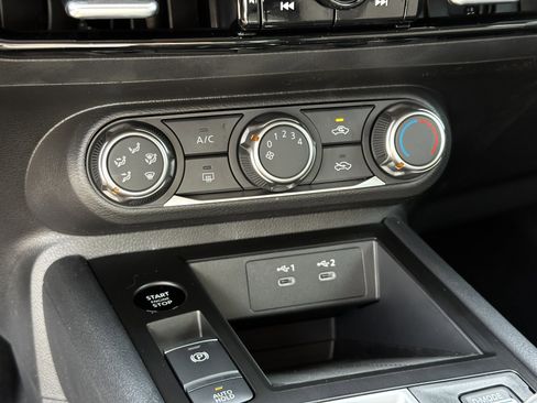 New 2026 Nissan Kicks S image 30