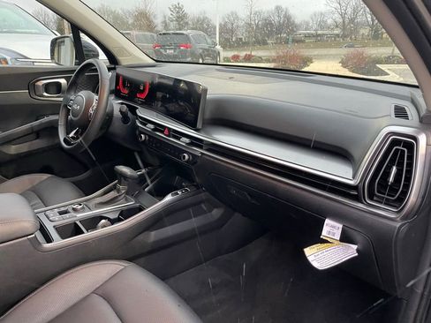 New 2025 Kia Sorento S AWD/4WD image 31