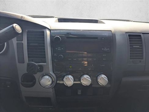 Used 2013 Toyota Tundra image 13