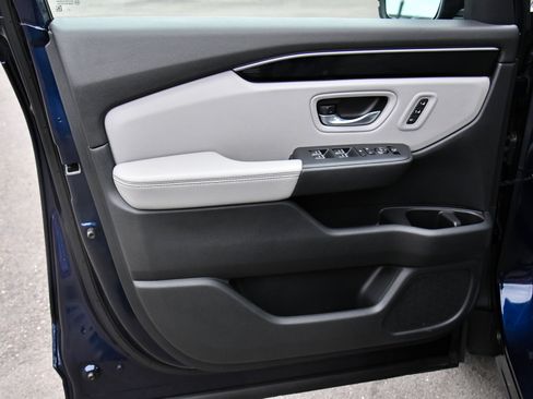 Used 2024 Honda Pilot EX-L image 14