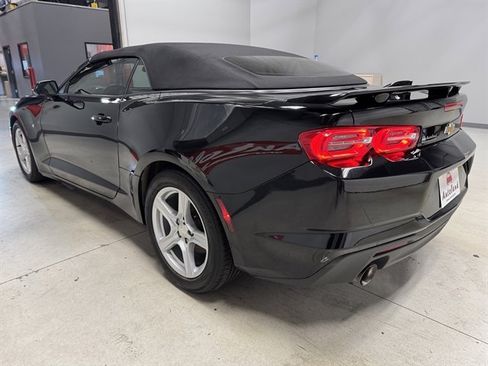 Used 2020 Chevrolet Camaro LT image 5