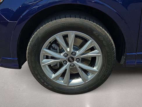 Used 2025 Audi Q3 2.0T Premium AWD/4WD image 10