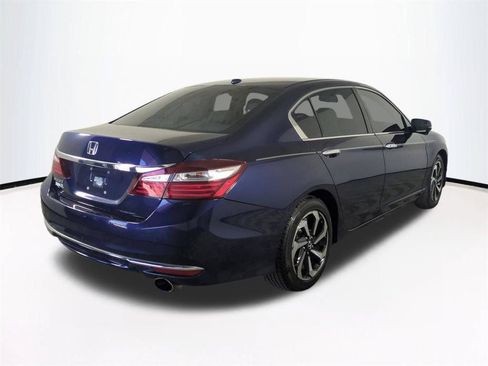 Used 2017 Honda Accord EX-L image 5
