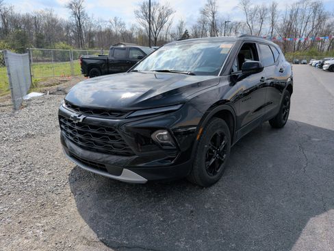 Used 2024 Chevrolet Blazer LT w/ Convenience Package image 8