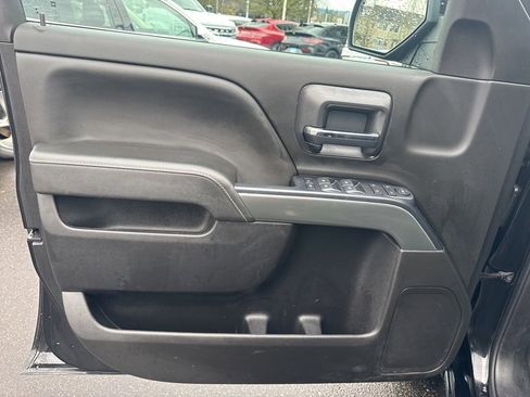 Used 2019 Chevrolet Silverado 1500 LT image 16