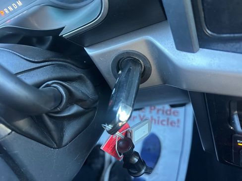 Used 2023 Ford F150 XLT image 31