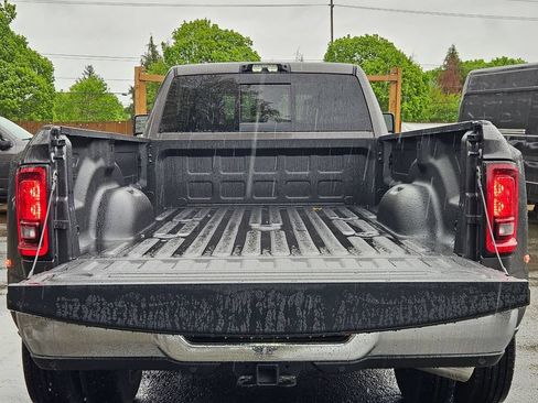 New 2026 RAM 3500 Tradesman AWD/4WD image 10