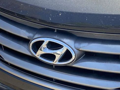 Used 2018 Hyundai Santa Fe Sport 2.0T FWD image 26