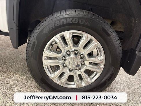 Used 2021 GMC Sierra 2500 Denali w/ Denali Ultimate Package AWD/4WD image 34