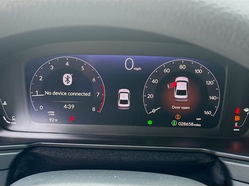 Used 2023 Honda Accord LX image 11