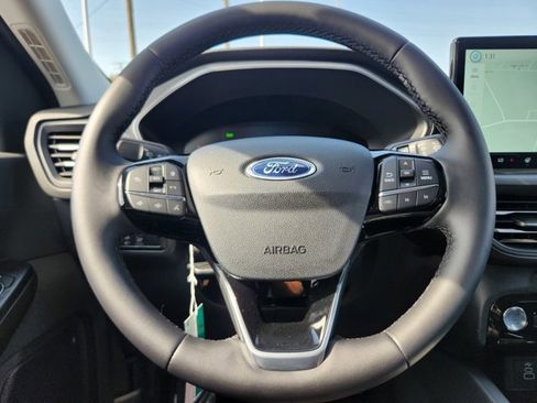New 2026 Ford Escape SE image 13
