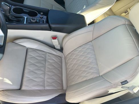 Used 2023 Nissan Maxima Platinum w/ Sport Mat Group image 20