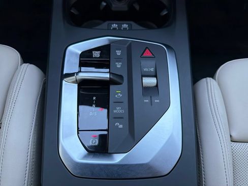 Used 2025 BMW M235i xDrive AWD/4WD image 14