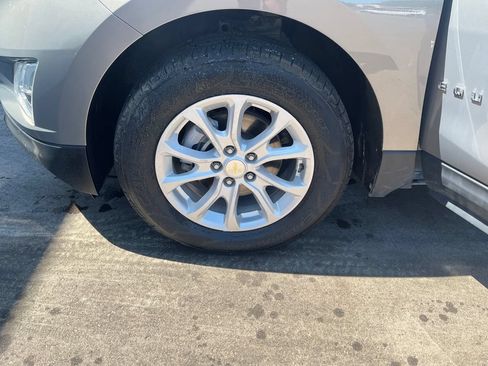 Used 2019 Chevrolet Equinox LT AWD/4WD image 45