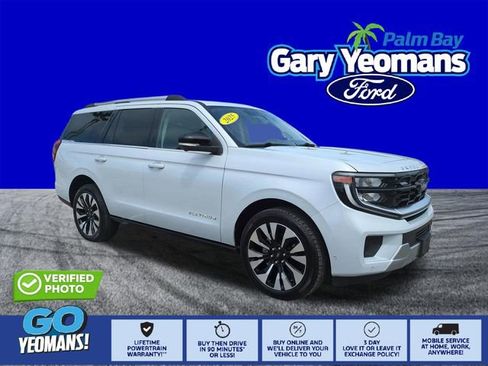 Certified 2025 Ford Expedition Platinum w/ Driver's Package image 1