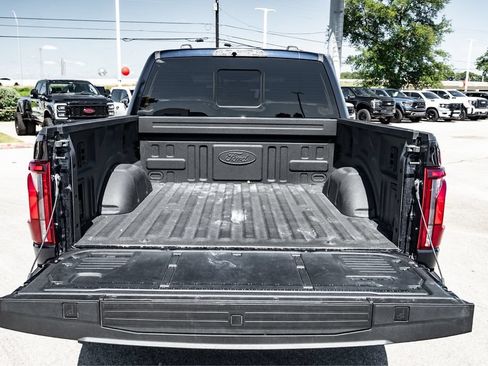 Used 2025 Ford F150 Raptor AWD/4WD image 29