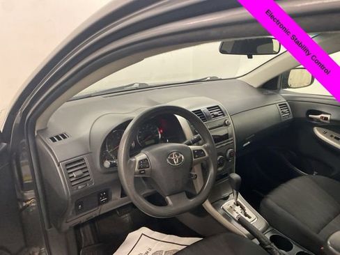 Used 2011 Toyota Corolla S image 8