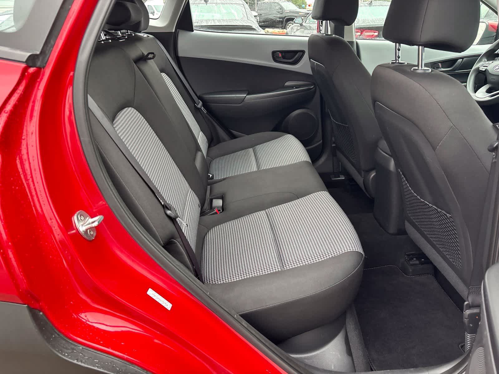 Used 2019 Hyundai Kona SE AWD/4WD image 14