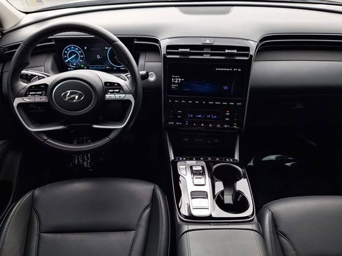 Certified 2024 Hyundai Tucson Limited AWD/4WD image 14