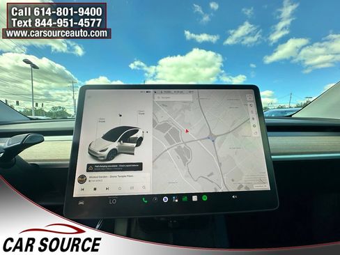 Used 2021 Tesla Model Y Long Range AWD/4WD image 12