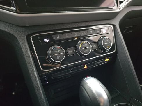 Used 2021 Volkswagen Atlas SEL Premium AWD/4WD image 25