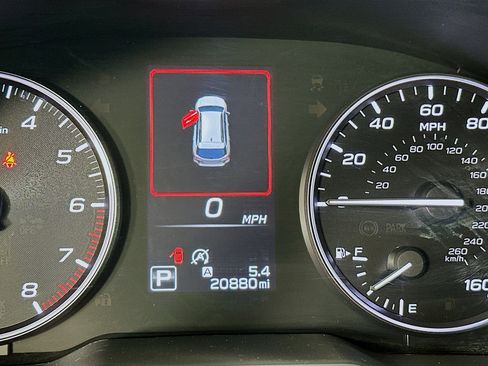 Used 2025 Subaru Outback Premium image 19