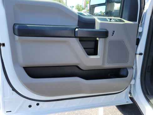 Certified 2022 Ford F250 XL w/ Power Equipment Group RWD image 11