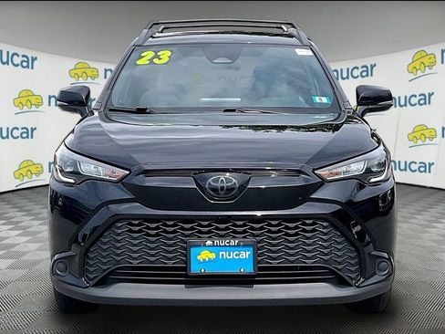 Used 2023 Toyota Corolla Cross AWD Hybrid image 2