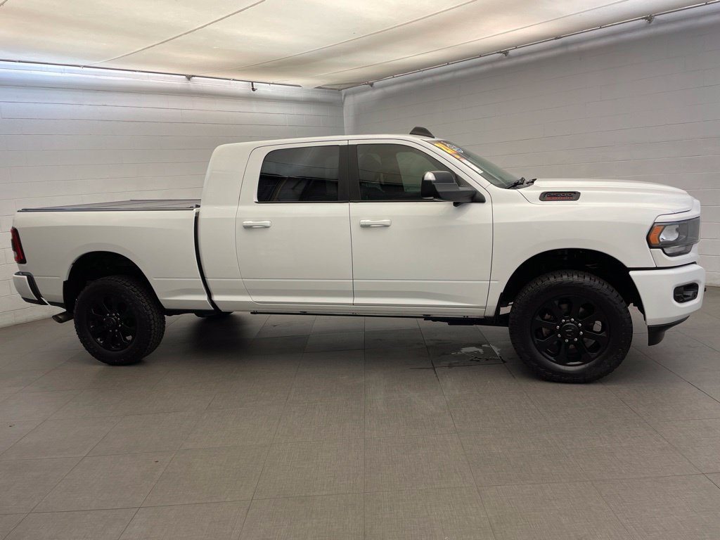 Certified 2021 RAM 2500 Big Horn w/ Night Edition AWD/4WD image 10