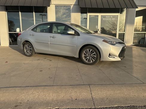 Used 2017 Toyota Corolla L image 2