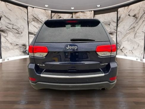 Used 2018 Jeep Grand Cherokee Limited AWD/4WD image 6