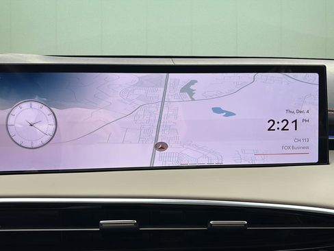 Certified 2026 Genesis GV70 3.5T Sport Prestige image 30