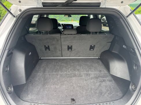 Used 2025 Chevrolet Equinox LT FWD image 30