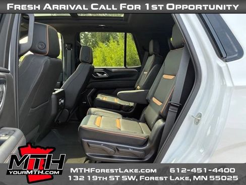 Used 2023 GMC Yukon AT4 w/ Max Trailering Package AWD/4WD image 10