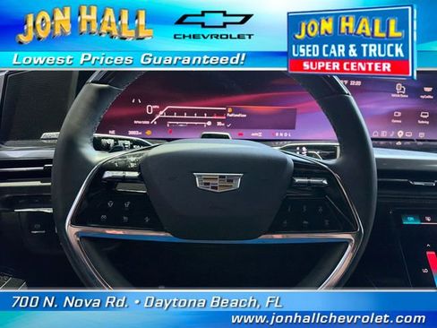 Used 2026 Cadillac Escalade Sport AWD/4WD image 25