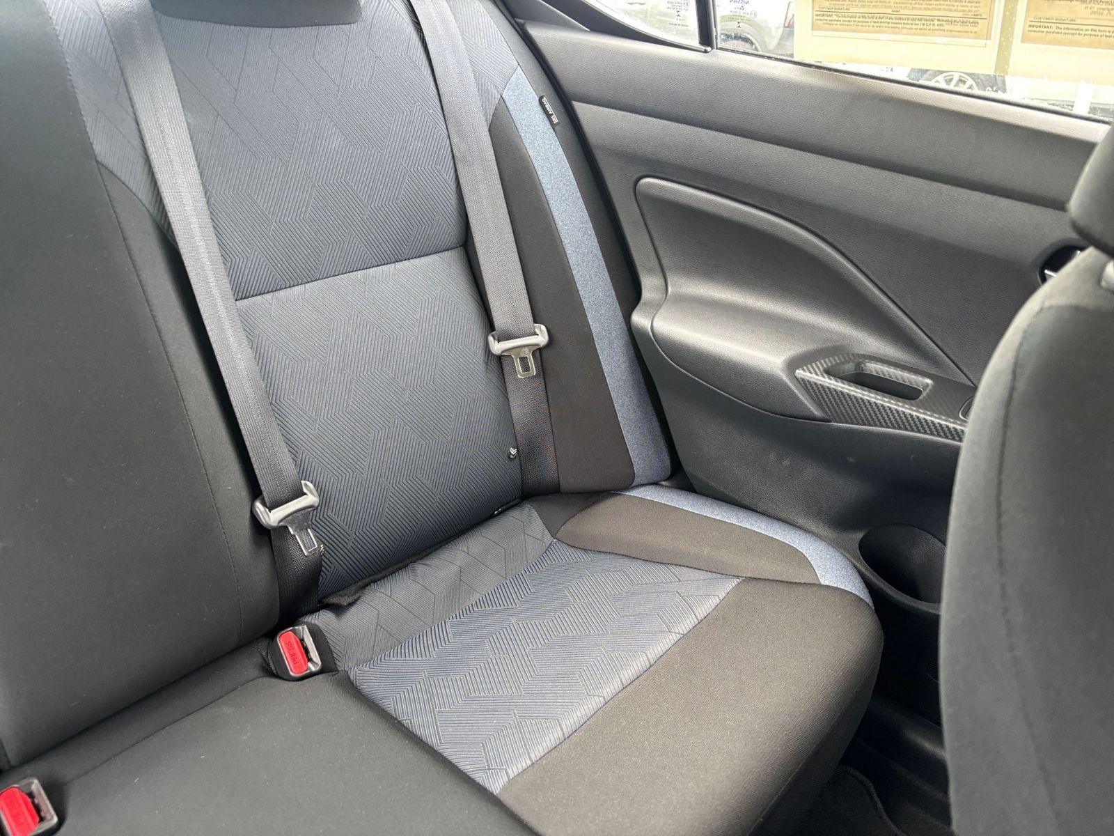 Used 2025 Nissan Versa SV FWD image 36