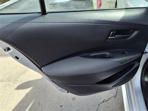 Used 2024 Toyota Corolla LE image 8