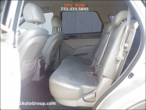 Used 2010 Hyundai Veracruz GLS FWD image 11