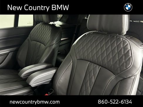 New 2026 BMW X7 xDrive40i image 26