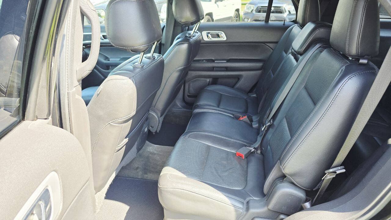 Used 2012 Ford Explorer Limited AWD/4WD image 17