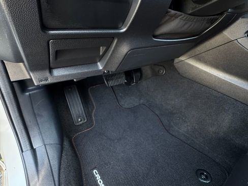Certified 2025 Subaru Crosstrek 2.5i Limited w/ Popular Package #3A AWD/4WD image 16