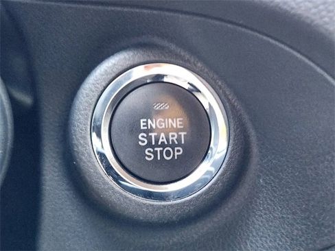 Used 2019 Subaru Forester Limited image 22