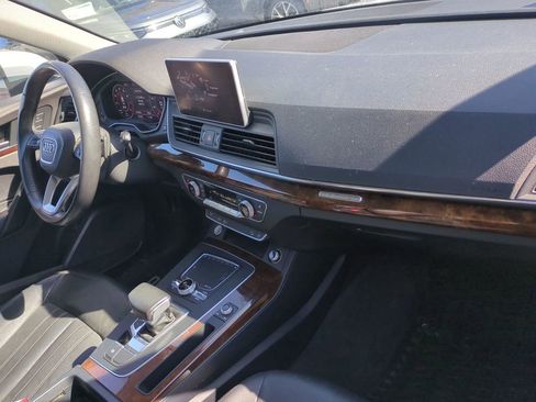 Used 2018 Audi Q5 2.0T Premium image 38